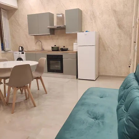 Bed & Breakfast Maison 70 *